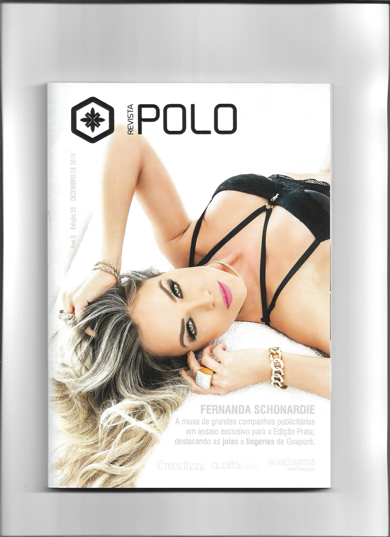 Capa da Revista Polo edição 25 fotografada por Antares Martins